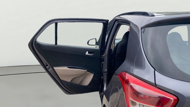 View Hyundai Grand i10 Image 23 Used Hyundai Grand i10 Image 23