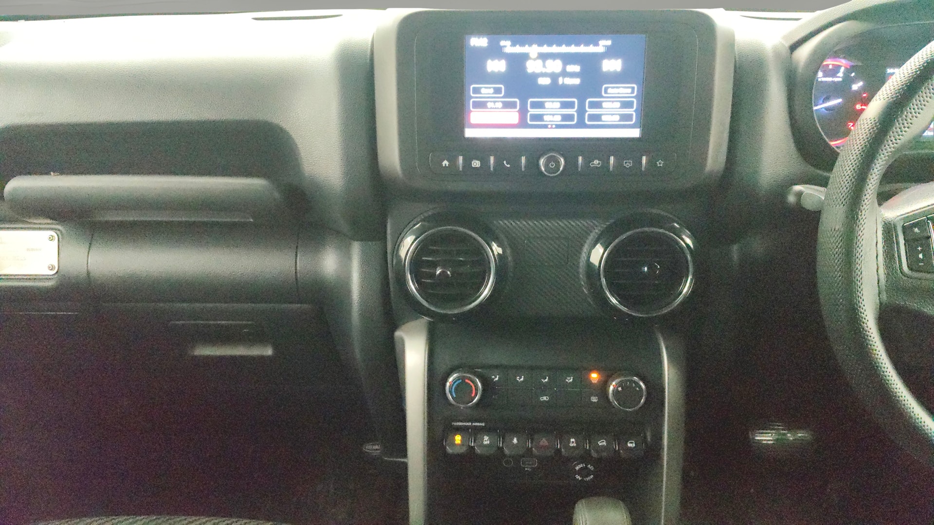 Used 2023 Mahindra Thar Used 2023 Mahindra Thar
