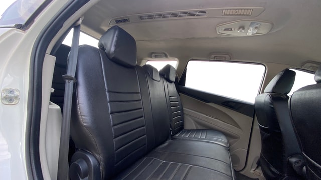 View Mahindra Marazzo Image 30 Used Mahindra Marazzo Image 30