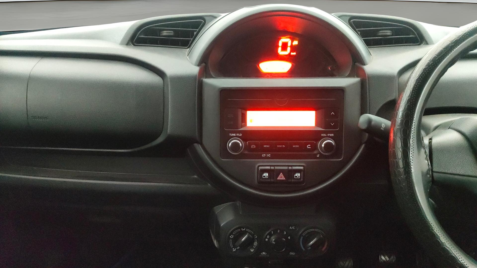 View 2022 Maruti Suzuki 1000 Base Variant Image 17 Used 2022 Maruti Suzuki 1000 Base Variant Image 17
