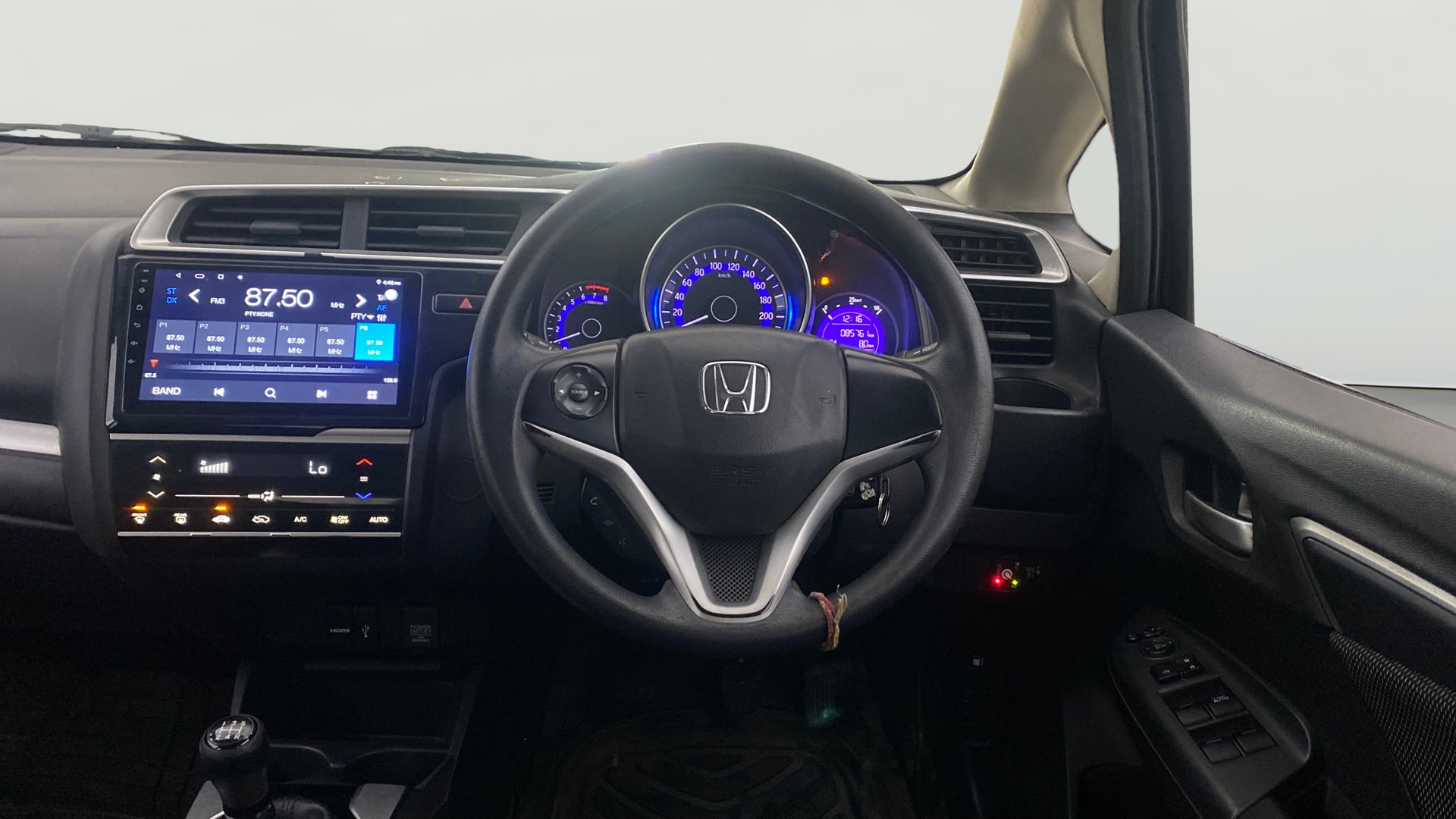 View 2017 Honda WR-V S MT Diesel Edge Edition Image 20 Used 2017 Honda WR-V S MT Diesel Edge Edition Image 20