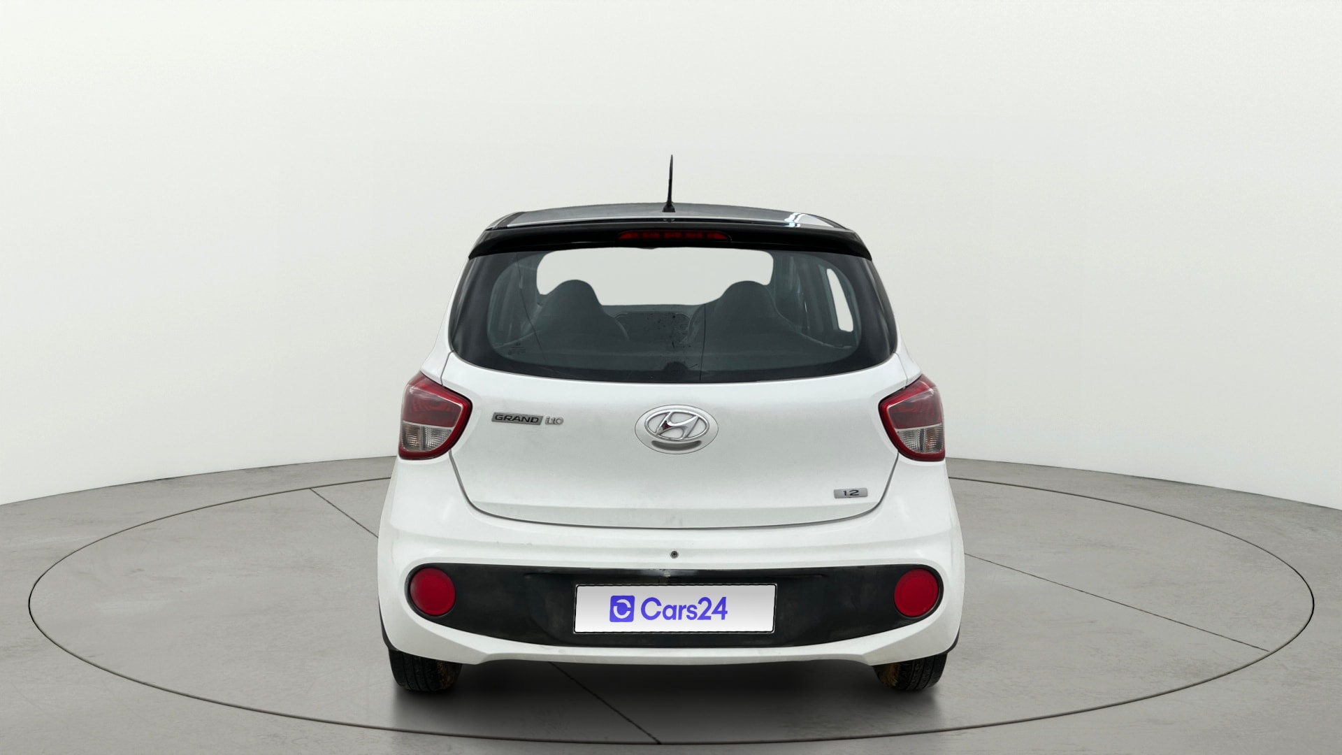 View 2017 Hyundai Grand i10 Magna 1.2 Kappa VTVT Image 39 Used 2017 Hyundai Grand i10 Magna 1.2 Kappa VTVT Image 39