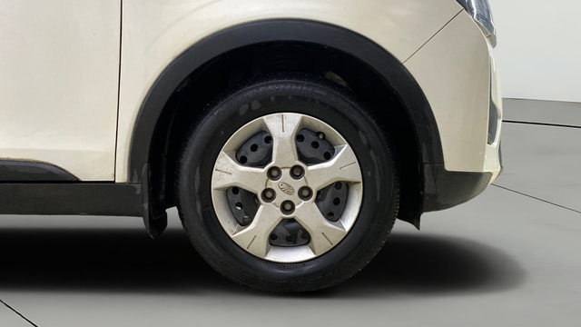 View Mahindra XUV300 Image 39 Used Mahindra XUV300 Image 39