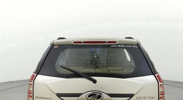 View Mahindra XUV500 Image 4 Used Mahindra XUV500 Image 4