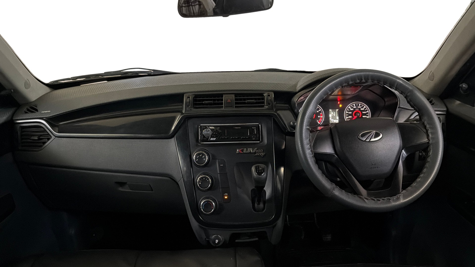 Used 2019 Mahindra KUV100 Used 2019 Mahindra KUV100