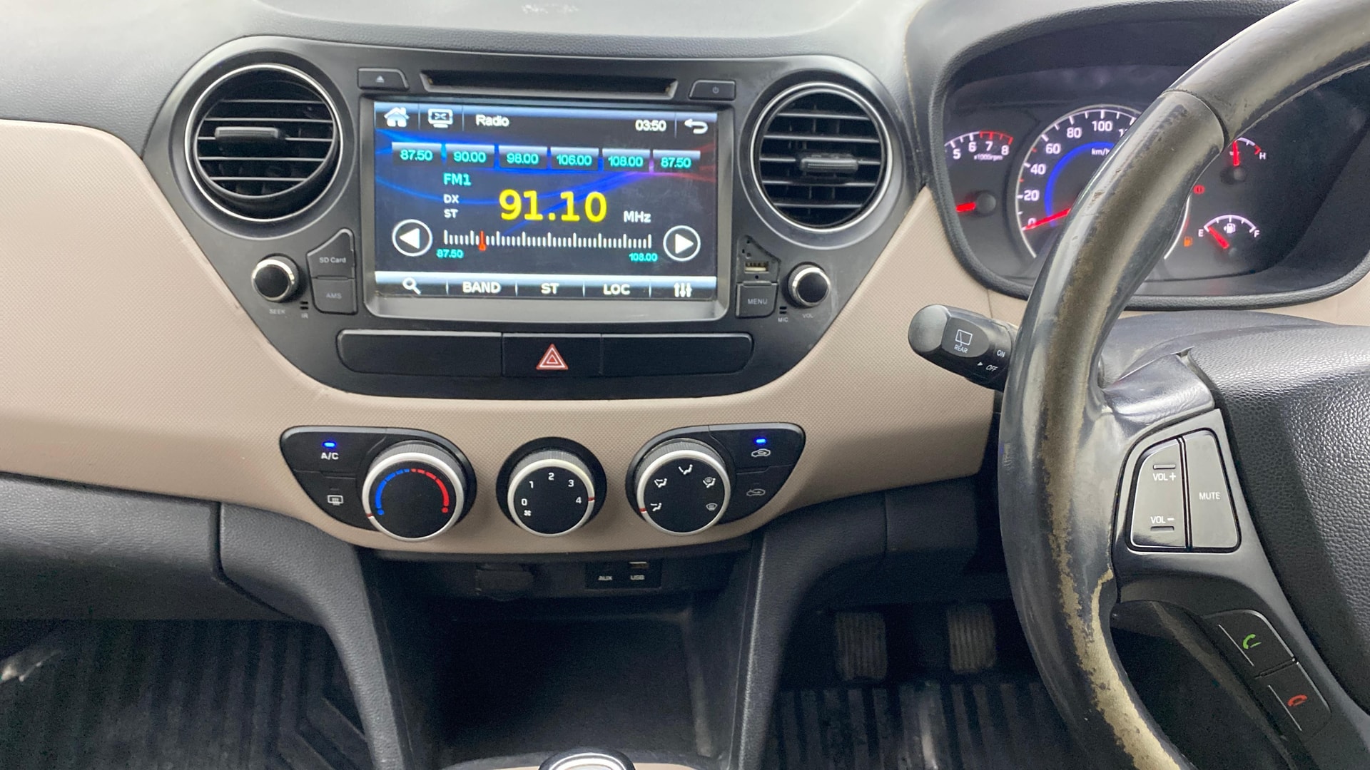 View 2016 Hyundai Grand i10 1.2 Asta Petrol Image 31 Used 2016 Hyundai Grand i10 1.2 Asta Petrol Image 31
