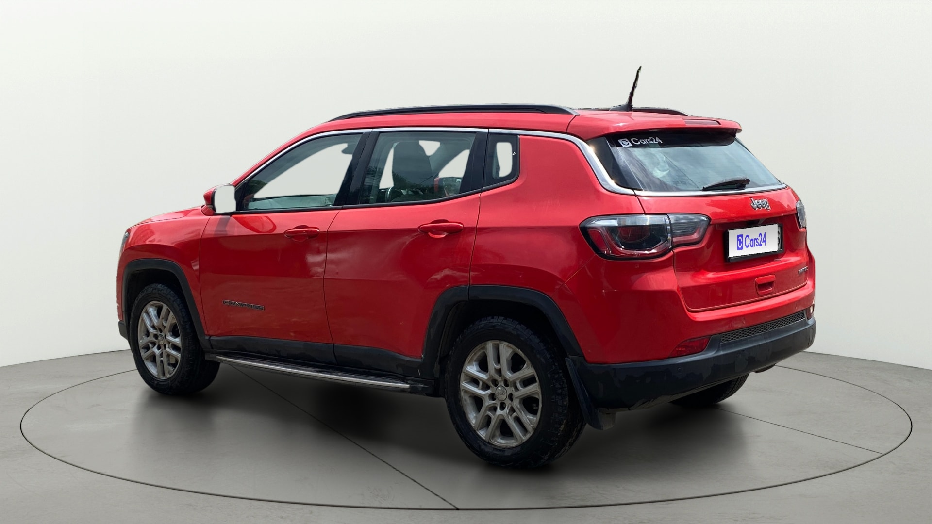 View 2019 Jeep Compass Limited 4X4 2.0 Diesel BS IV Image 2 Used 2019 Jeep Compass Limited 4X4 2.0 Diesel BS IV Image 2