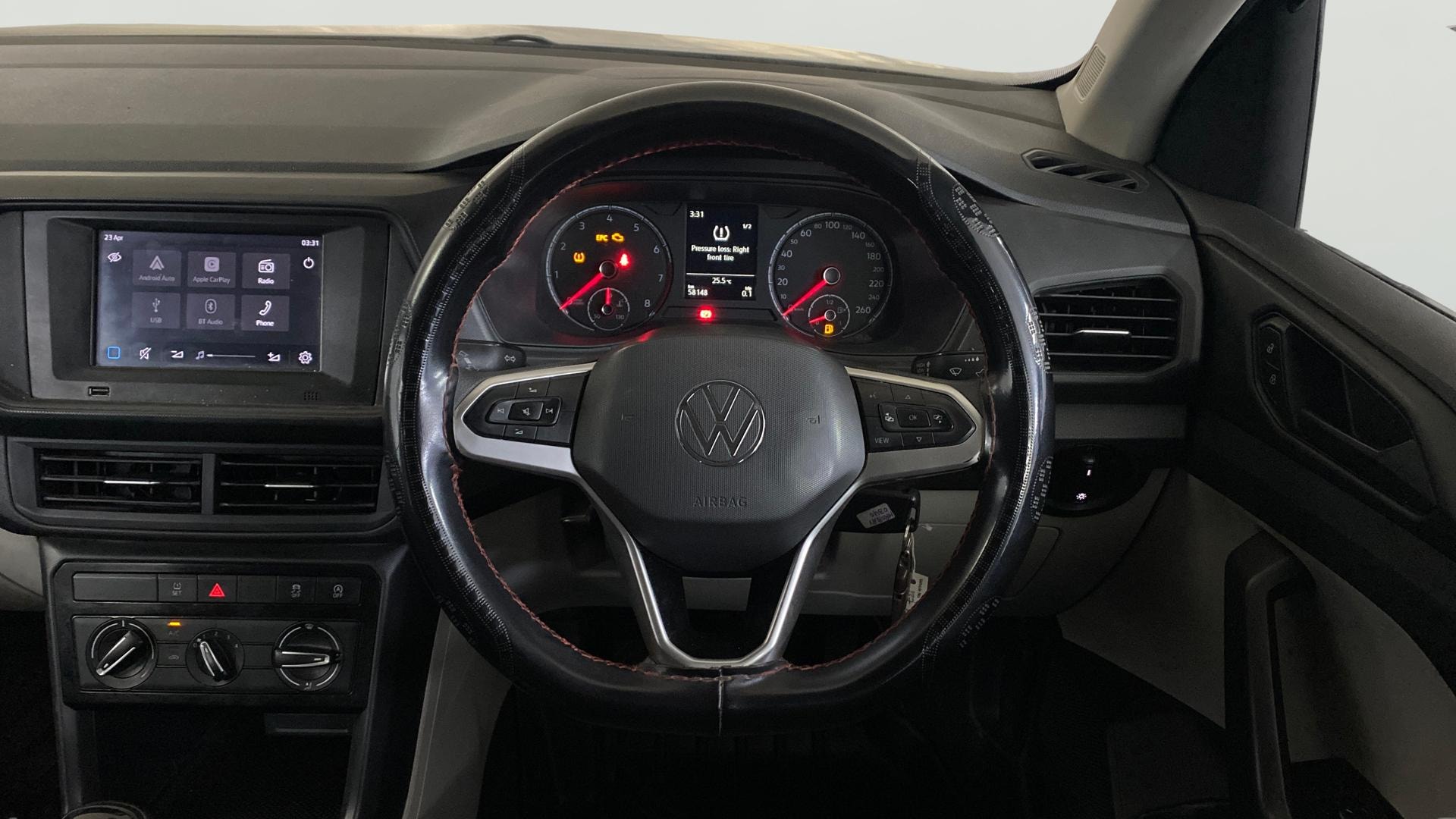 View 2023 Volkswagen Taigun 1.0 TSI Comfortline MT Image 20 Used 2023 Volkswagen Taigun 1.0 TSI Comfortline MT Image 20