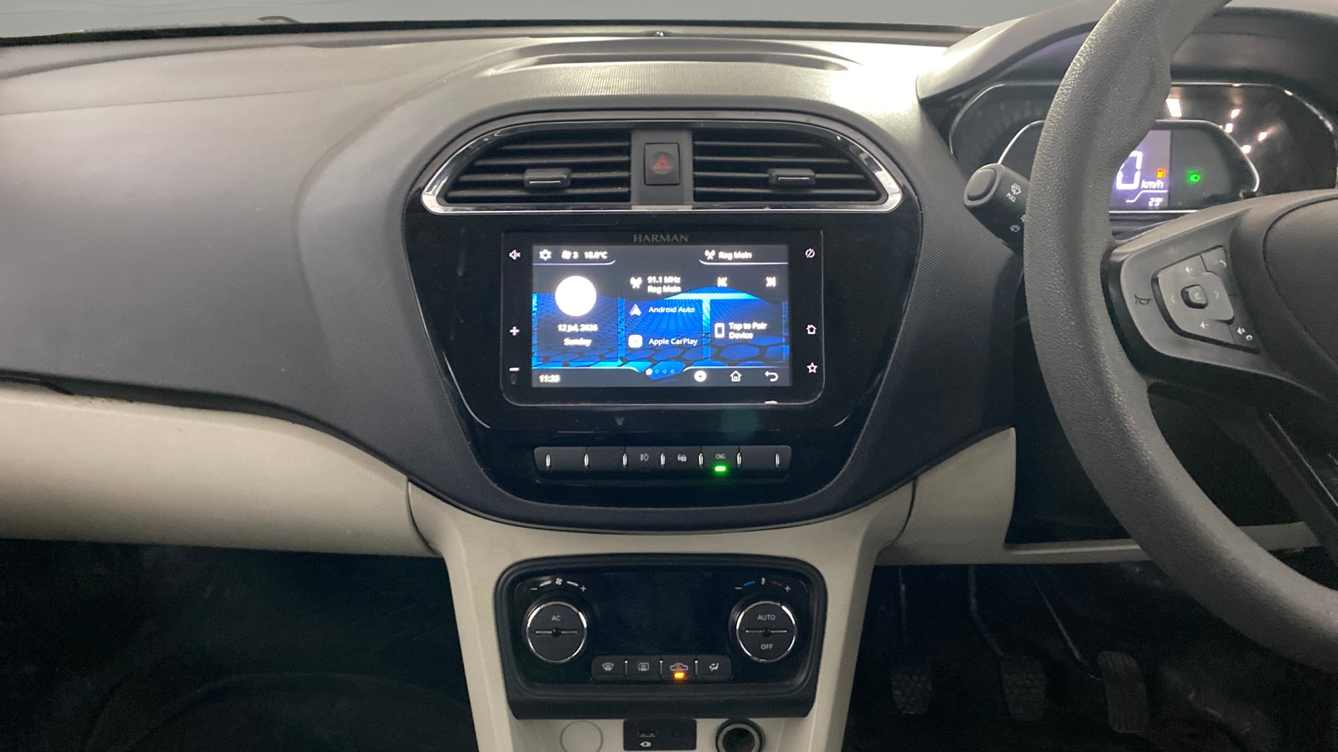Used 2022 Tata Tiago Used 2022 Tata Tiago