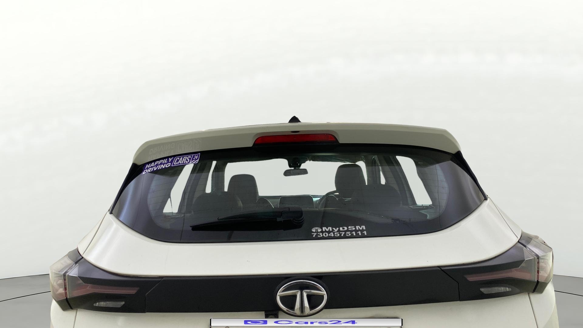 View 2019 Tata Harrier XE Image 4 Used 2019 Tata Harrier XE Image 4