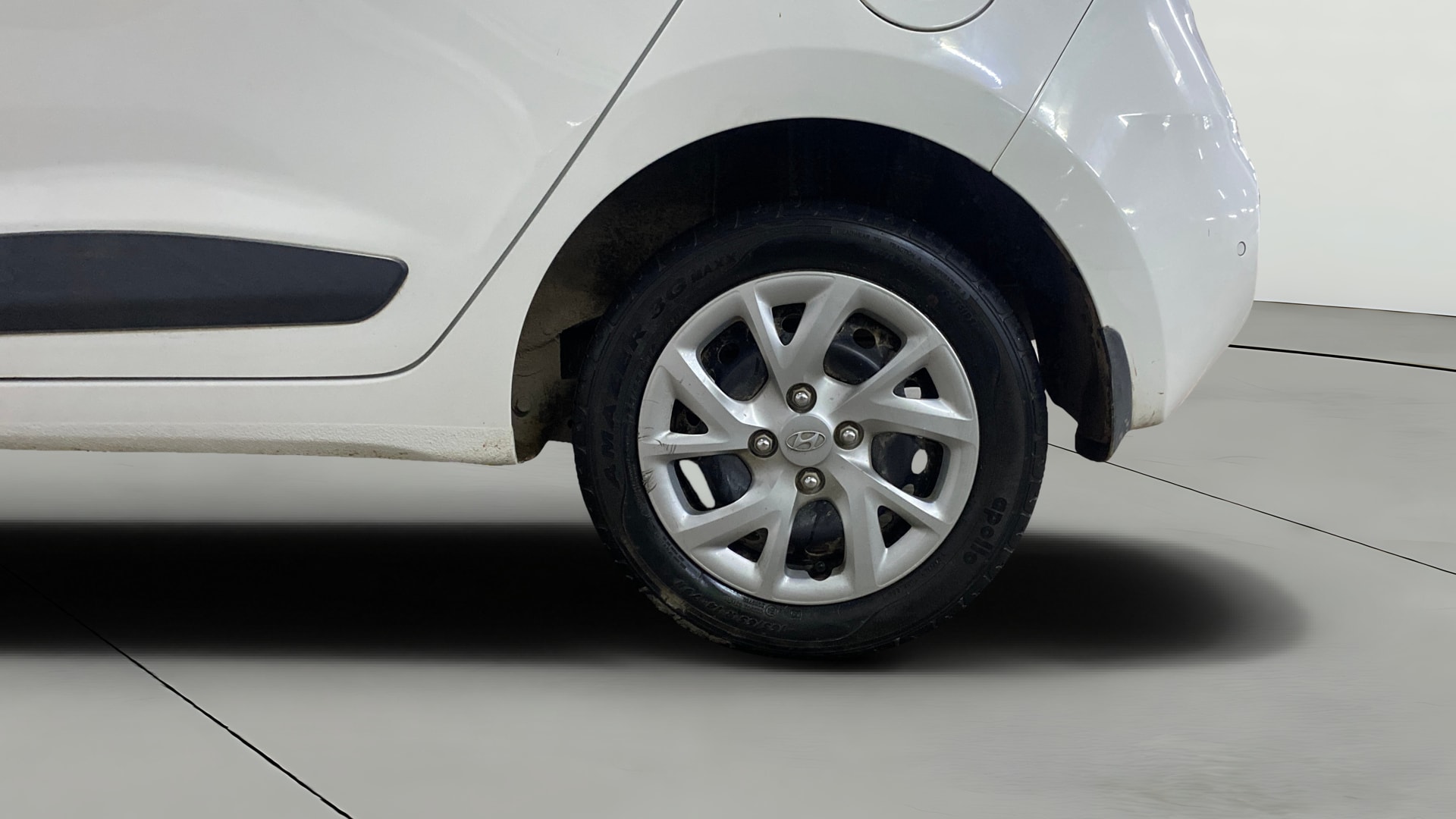 View 2020 Hyundai Grand i10 Sportz 1.2 Kappa Image 8 Used 2020 Hyundai Grand i10 Sportz 1.2 Kappa Image 8