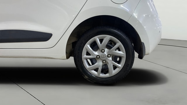 View Hyundai Grand i10 Image 8 Used Hyundai Grand i10 Image 8