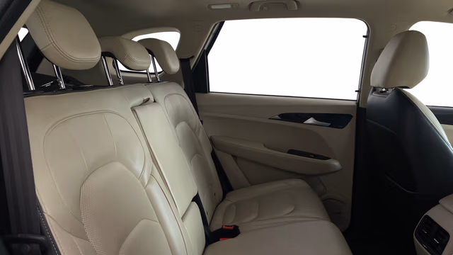 View MG Hector Image 37 Used MG Hector Image 37