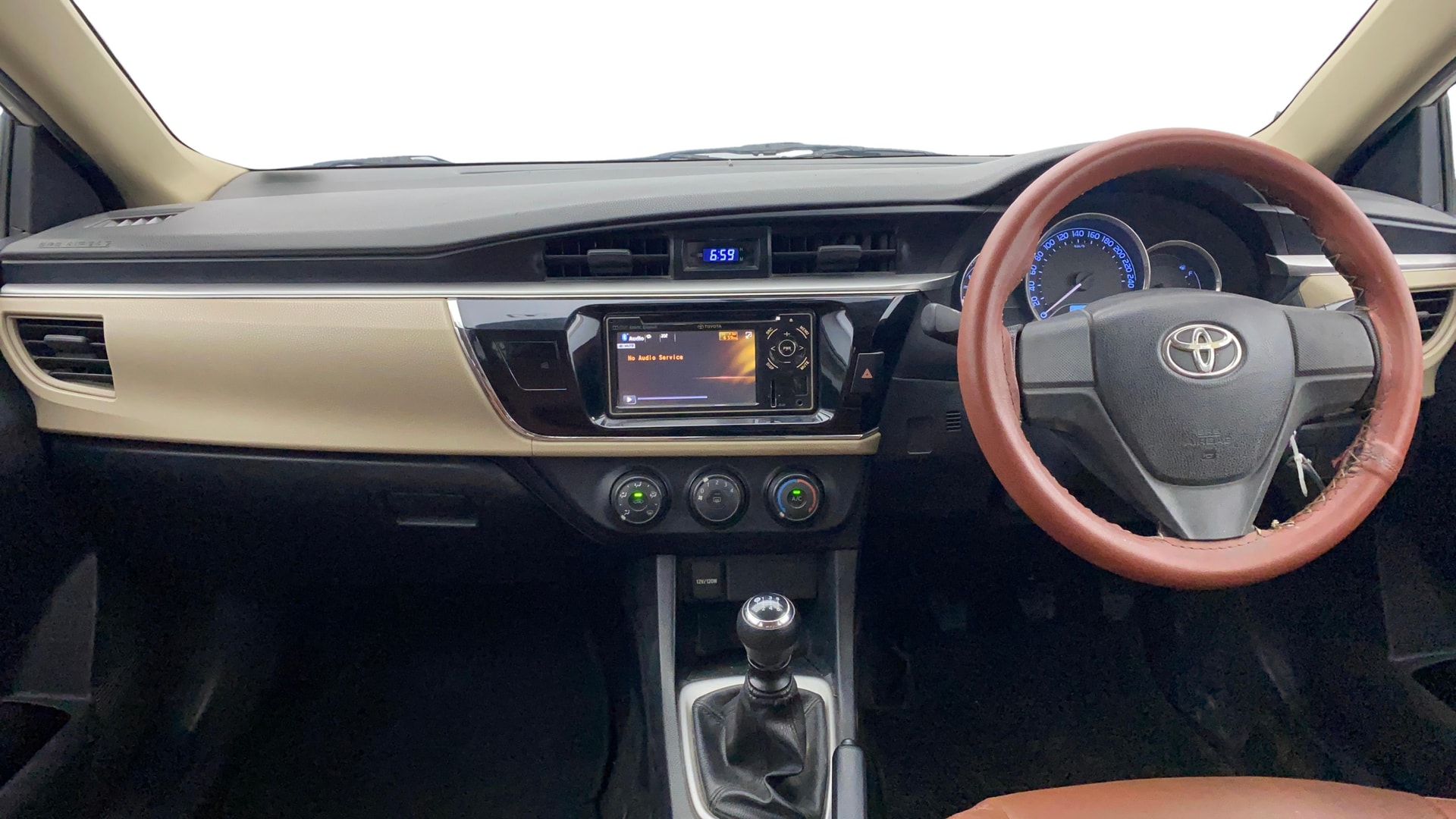 Used 2015 Toyota Corolla Altis Used 2015 Toyota Corolla Altis