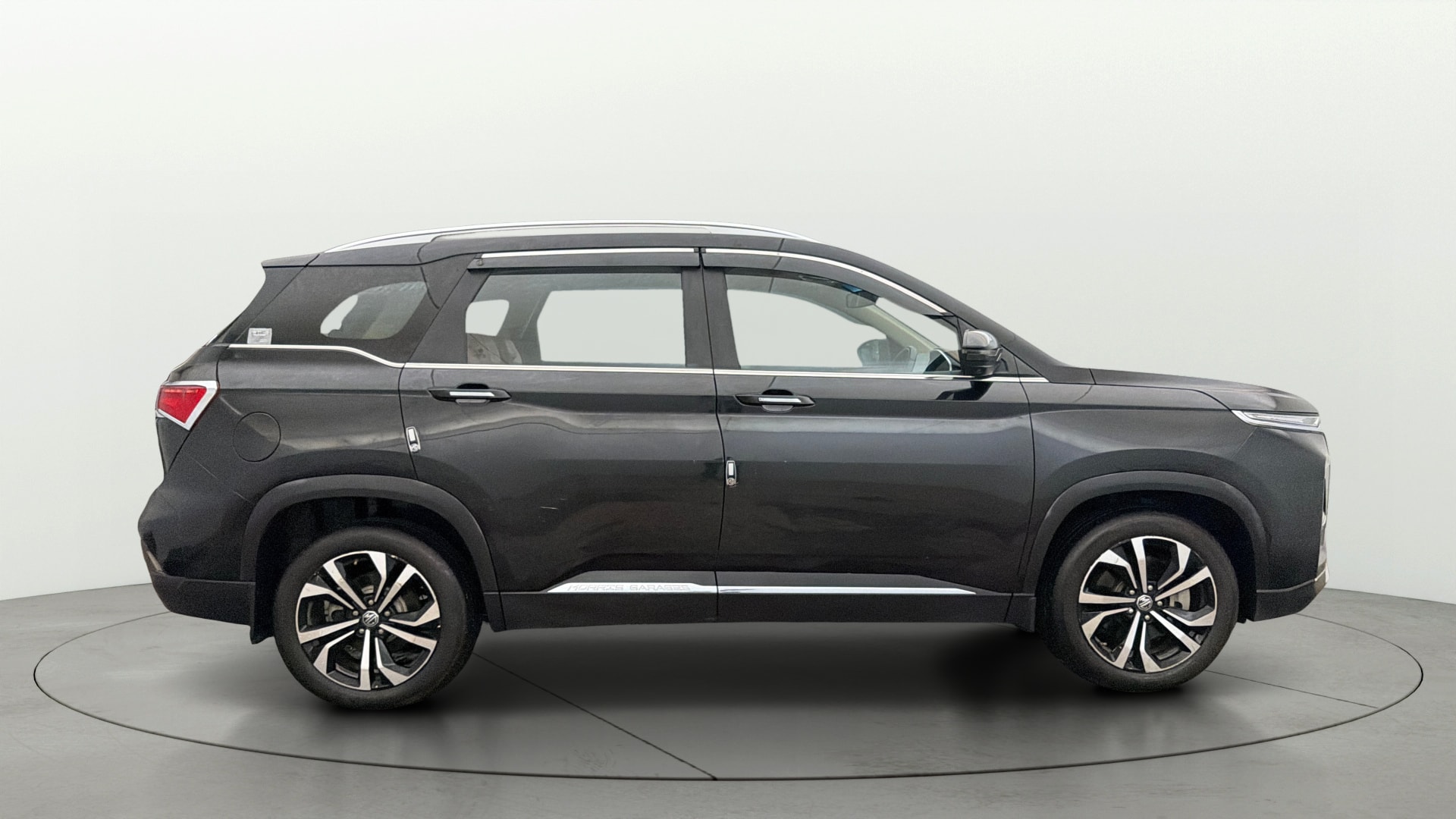 View 2024 MG Hector Plus Sharp Pro 7 Seater Petrol Image 8 Used 2024 MG Hector Plus Sharp Pro 7 Seater Petrol Image 8