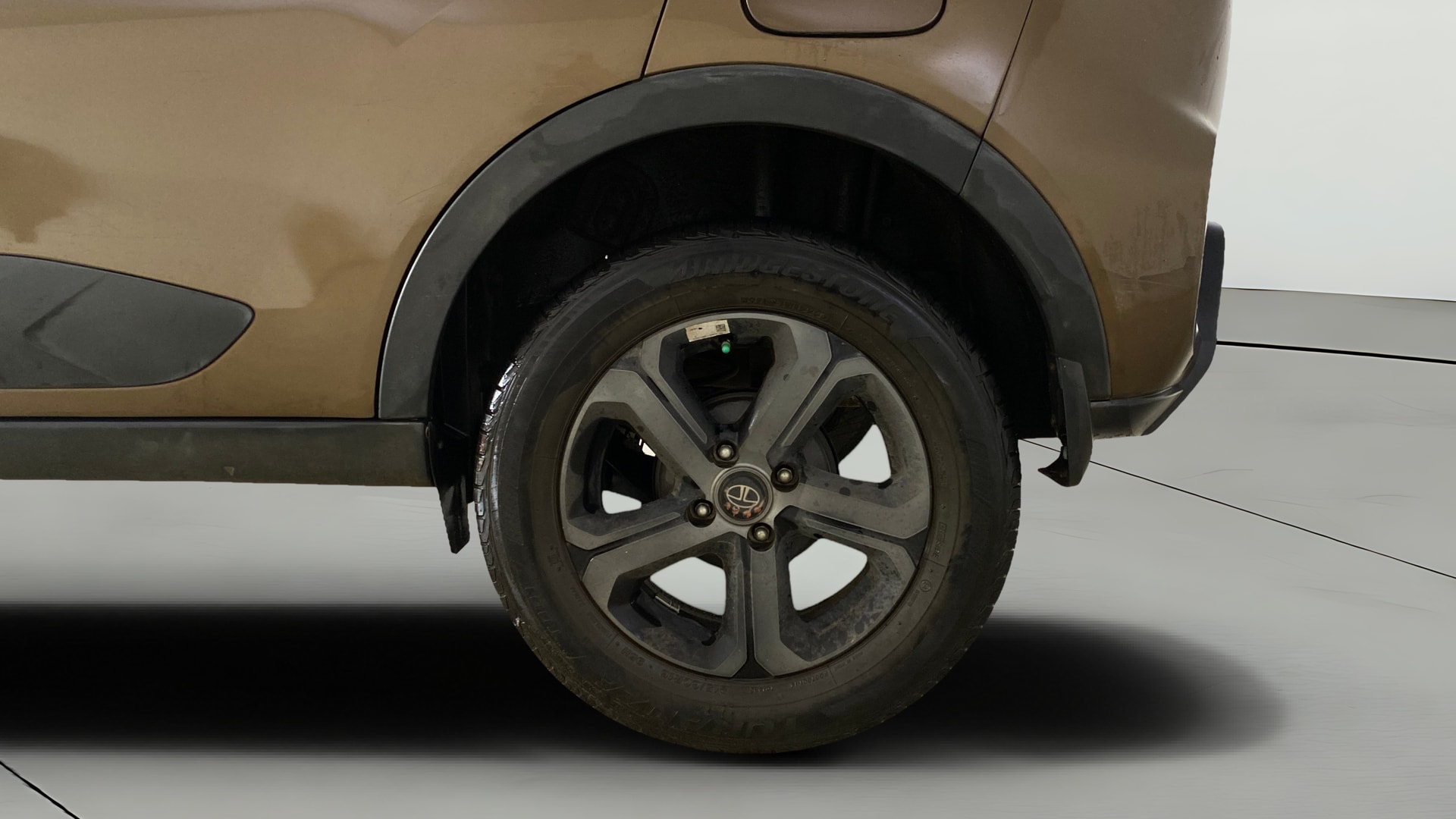 View 2023 Tata Nexon Revotron XZ Plus Luxs Jet Edition Image 11 Used 2023 Tata Nexon Revotron XZ Plus Luxs Jet Edition Image 11