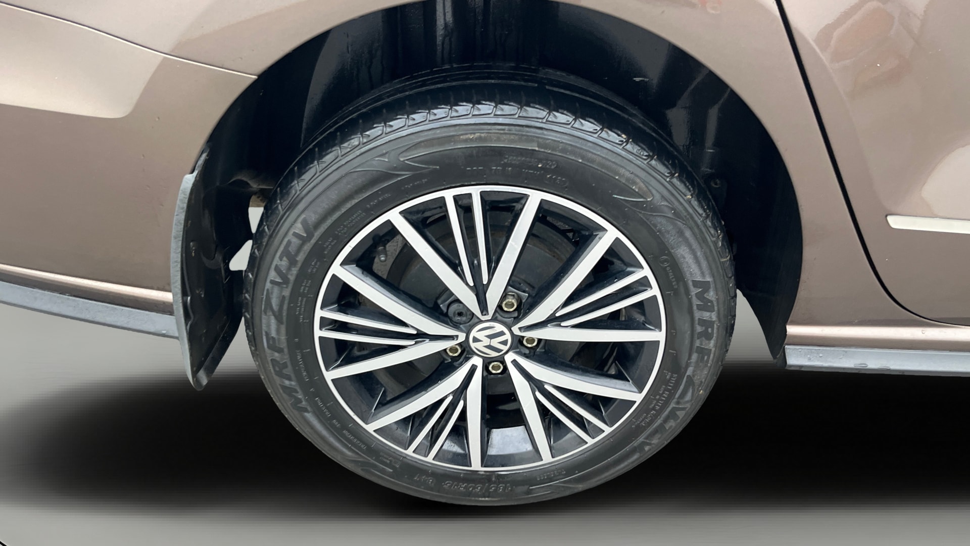 View 2021 Volkswagen Vento 1.2 L TSI Comfortline Petrol AT Image 25 Used 2021 Volkswagen Vento 1.2 L TSI Comfortline Petrol AT Image 25