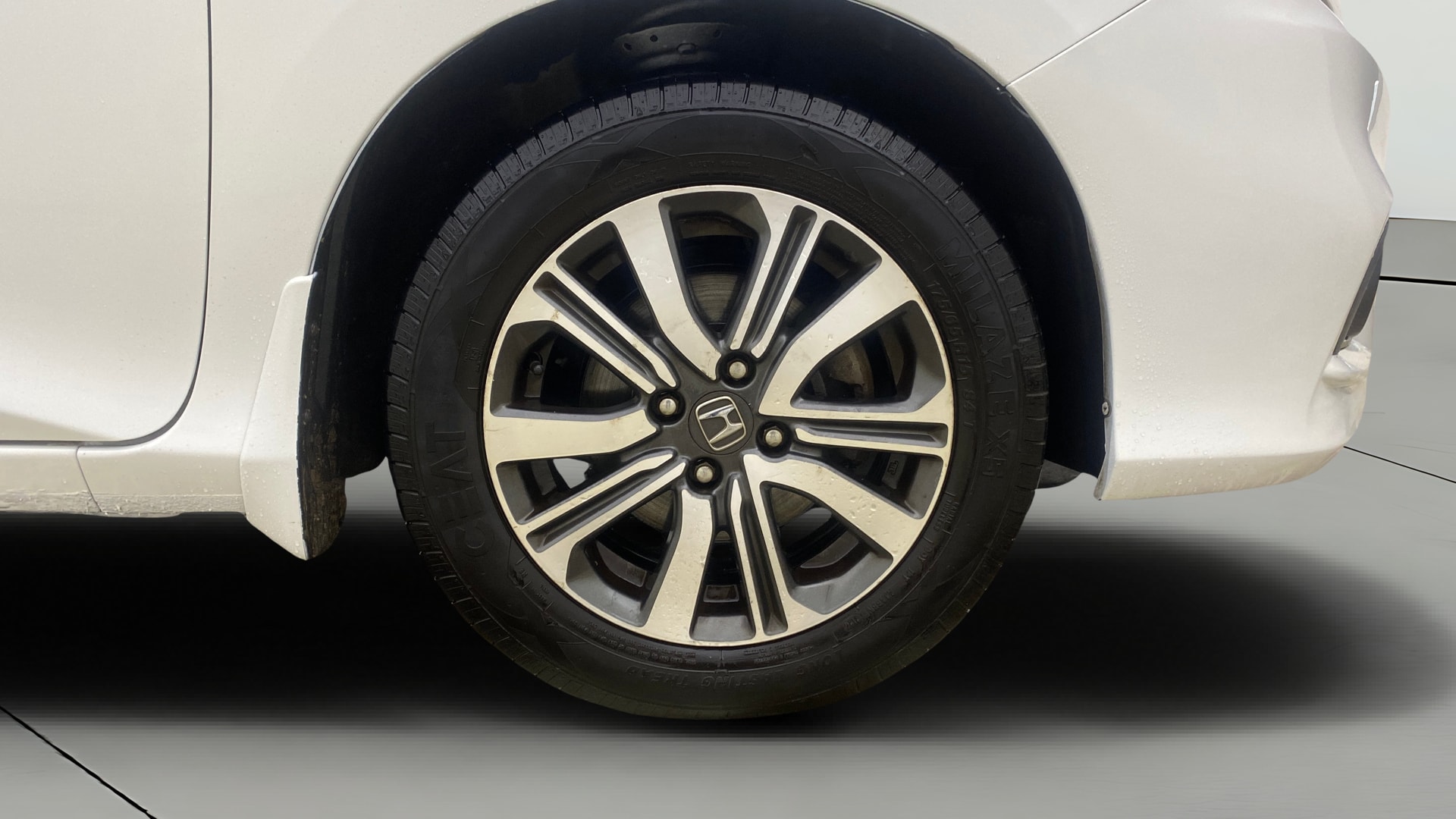 View 2018 Honda City ZX MT Diesel Anniversary Edition Image 42 Used 2018 Honda City ZX MT Diesel Anniversary Edition Image 42