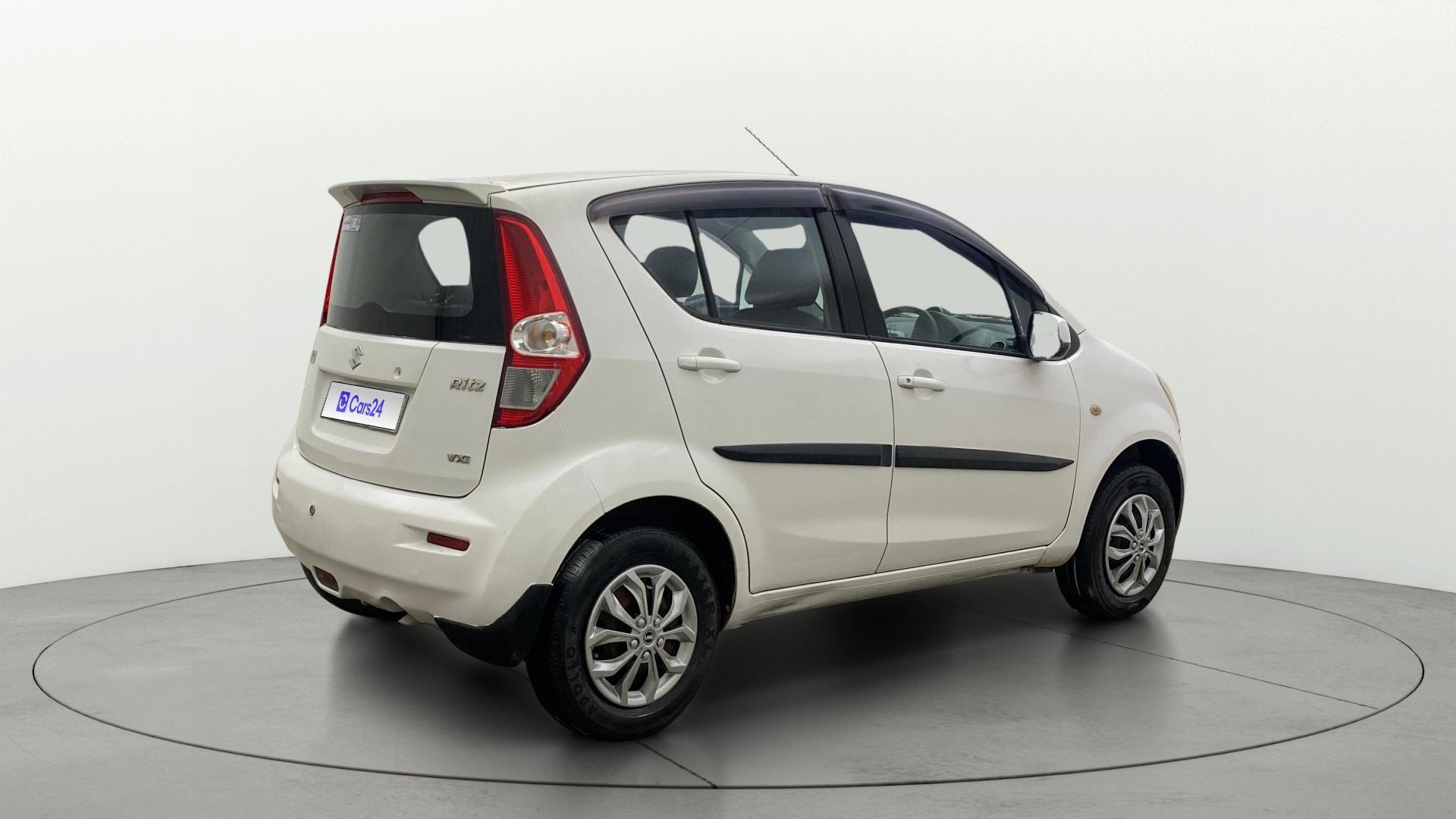 View 2015 Maruti Suzuki 1000 Base Variant Image 41 Used 2015 Maruti Suzuki 1000 Base Variant Image 41