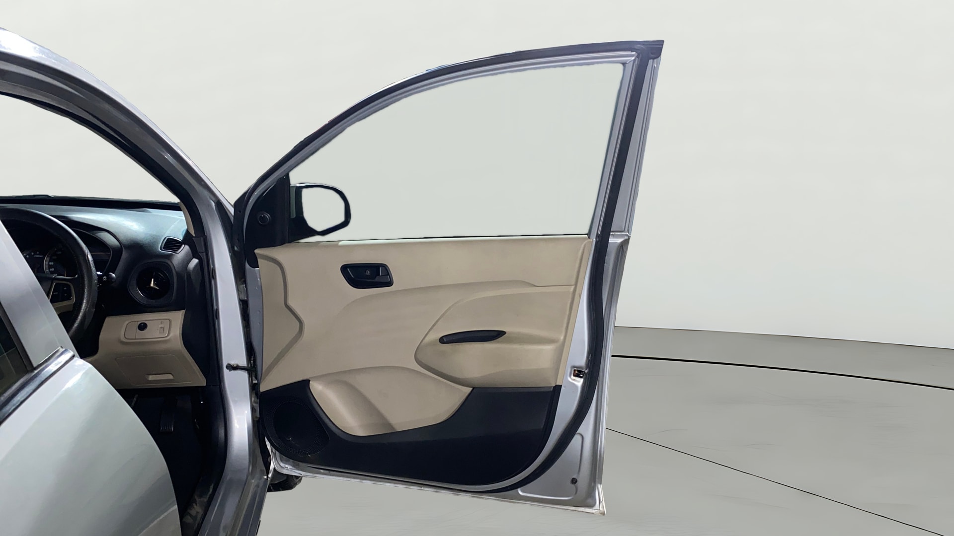 View 2020 Hyundai New Santro Magna Petrol Image 43 Used 2020 Hyundai New Santro Magna Petrol Image 43