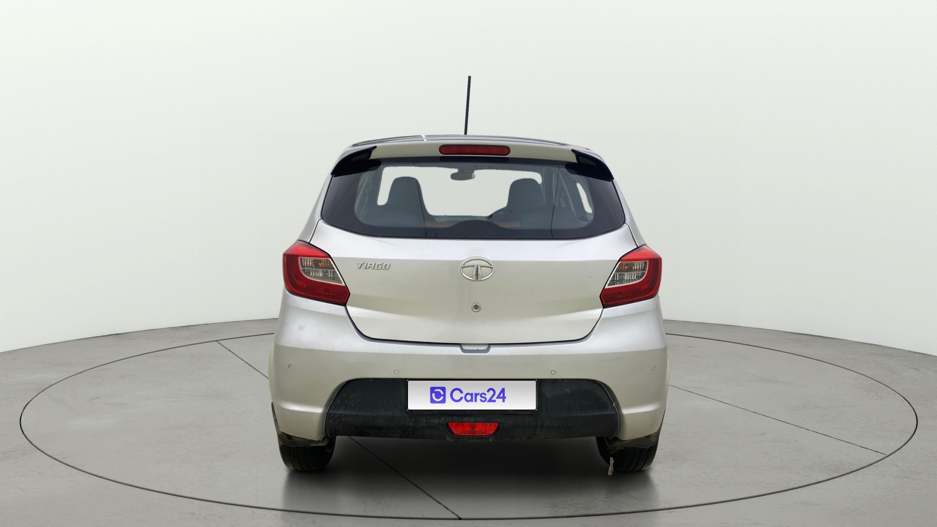 View 2018 Tata Tiago Revotorq XB Image 38 Used 2018 Tata Tiago Revotorq XB Image 38