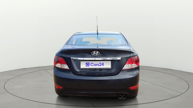 View Hyundai Fluidic Verna Image 39 Used Hyundai Fluidic Verna Image 39