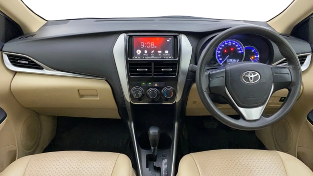 View Toyota Yaris Image 15 Used Toyota Yaris Image 15