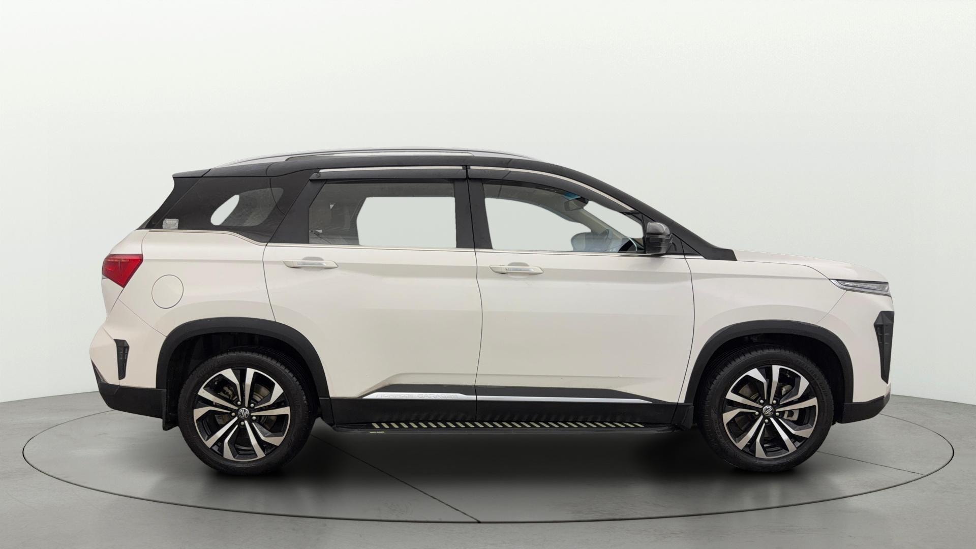 Used 2024 MG Hector Plus Used 2024 MG Hector Plus
