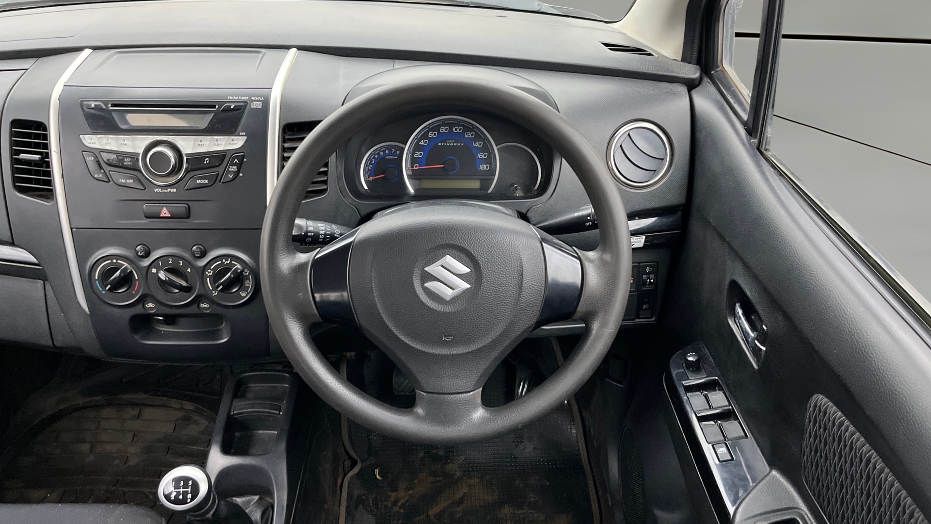 Used 2013 Maruti Suzuki Stingray Used 2013 Maruti Suzuki Stingray