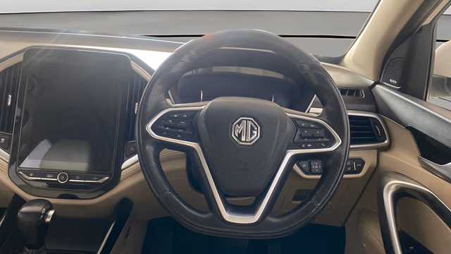 View MG Hector Image 13 Used MG Hector Image 13