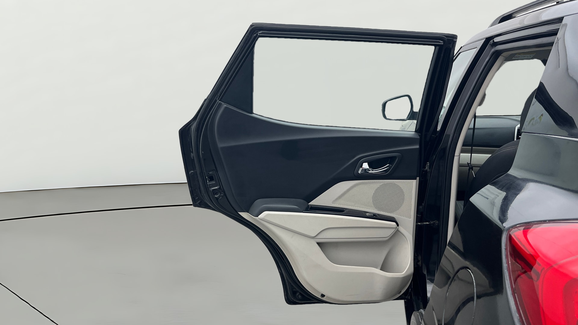 Used 2019 Mahindra XUV300 Used 2019 Mahindra XUV300
