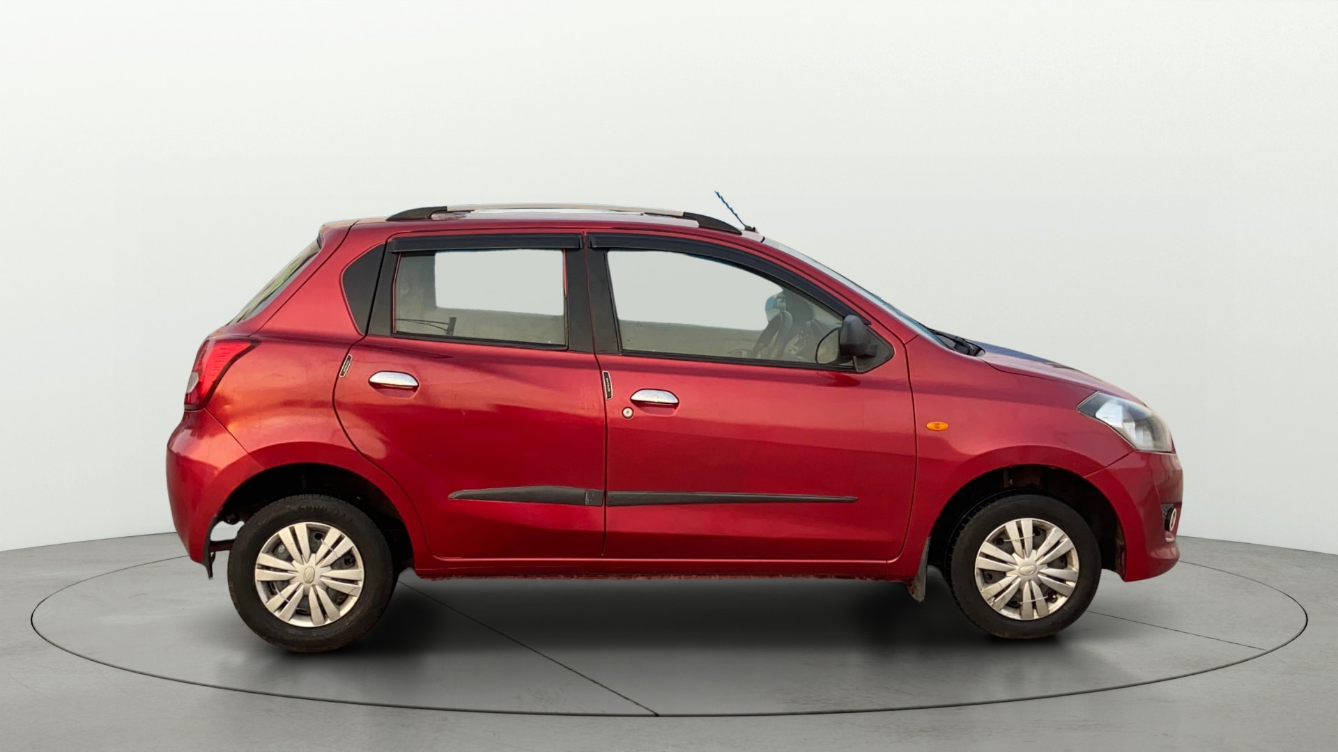 View 2018 Datsun Go T Image 8 Used 2018 Datsun Go T Image 8
