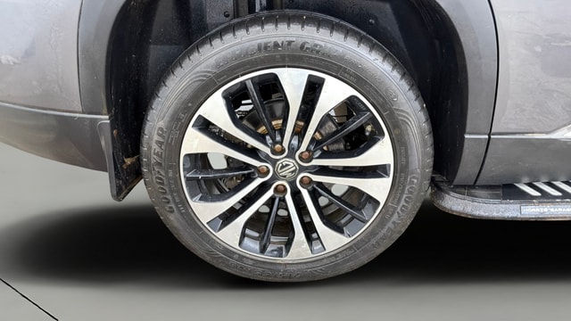 View MG Hector Plus Image 24 Used MG Hector Plus Image 24