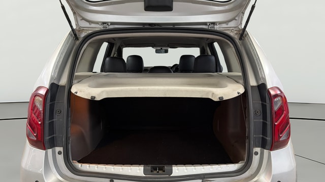 View Renault Duster Image 36 Used Renault Duster Image 36