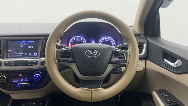 View Hyundai Verna Image 21 Used Hyundai Verna Image 21