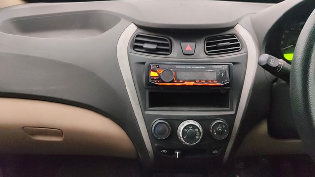 View Hyundai EON Image 17 Used Hyundai EON Image 17