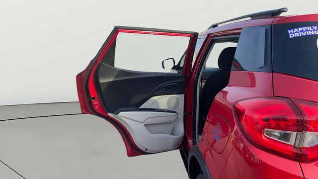 View Mahindra XUV300 Image 22 Used Mahindra XUV300 Image 22