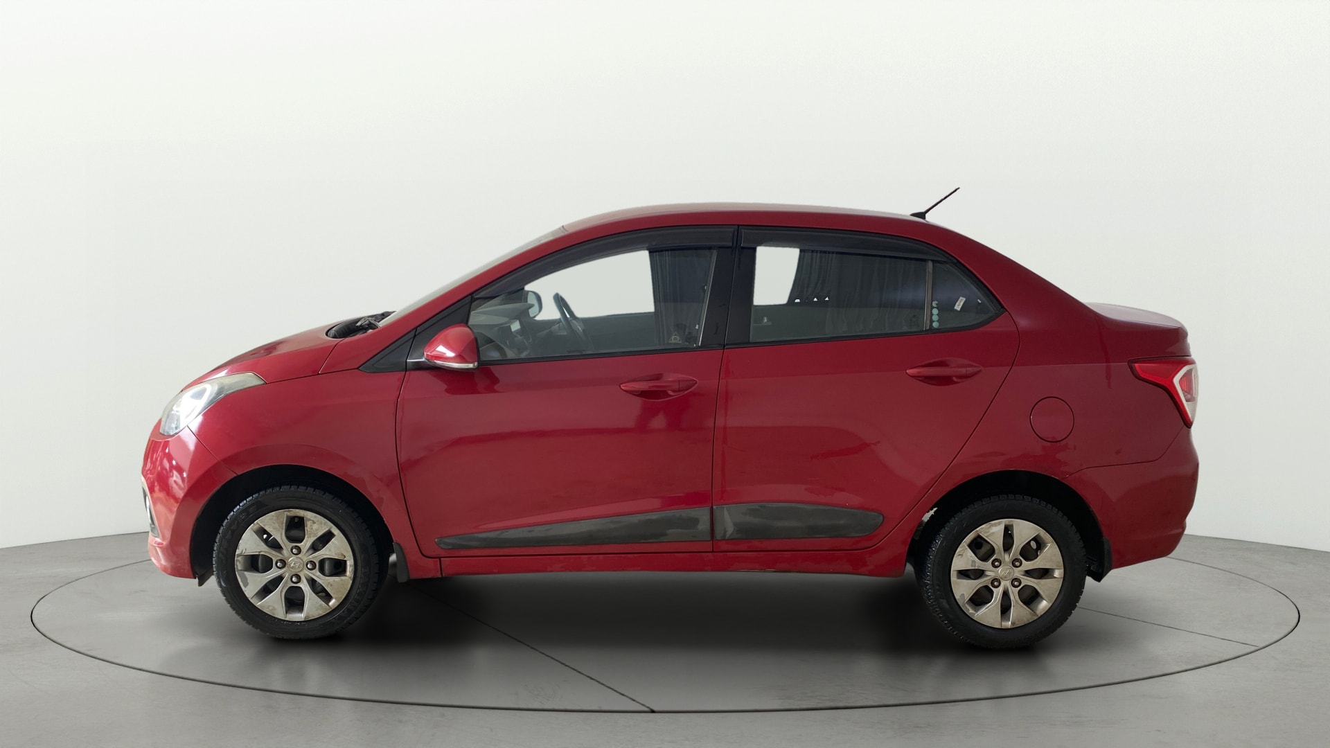 View 2014 Hyundai Xcent S Petrol Image 5 Used 2014 Hyundai Xcent S Petrol Image 5