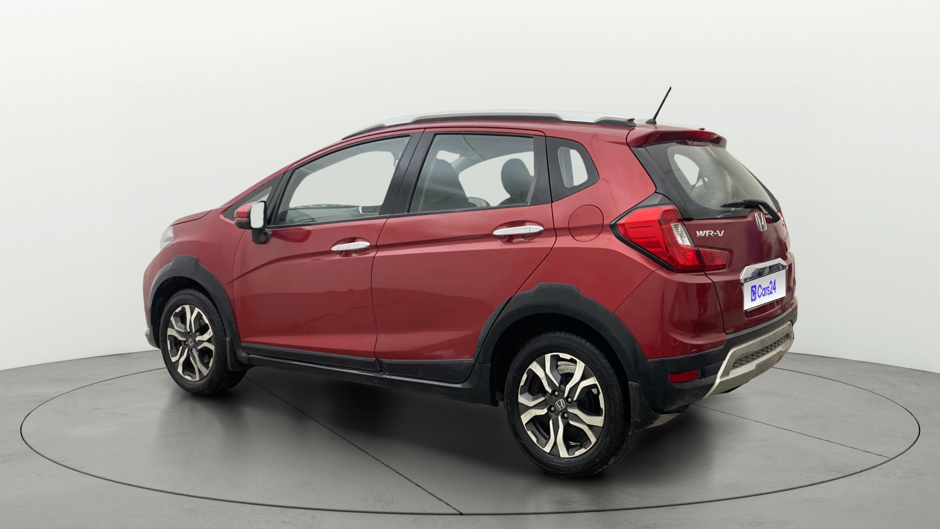 View 2019 Honda WR-V S MT Diesel Edge Edition Image 2 Used 2019 Honda WR-V S MT Diesel Edge Edition Image 2