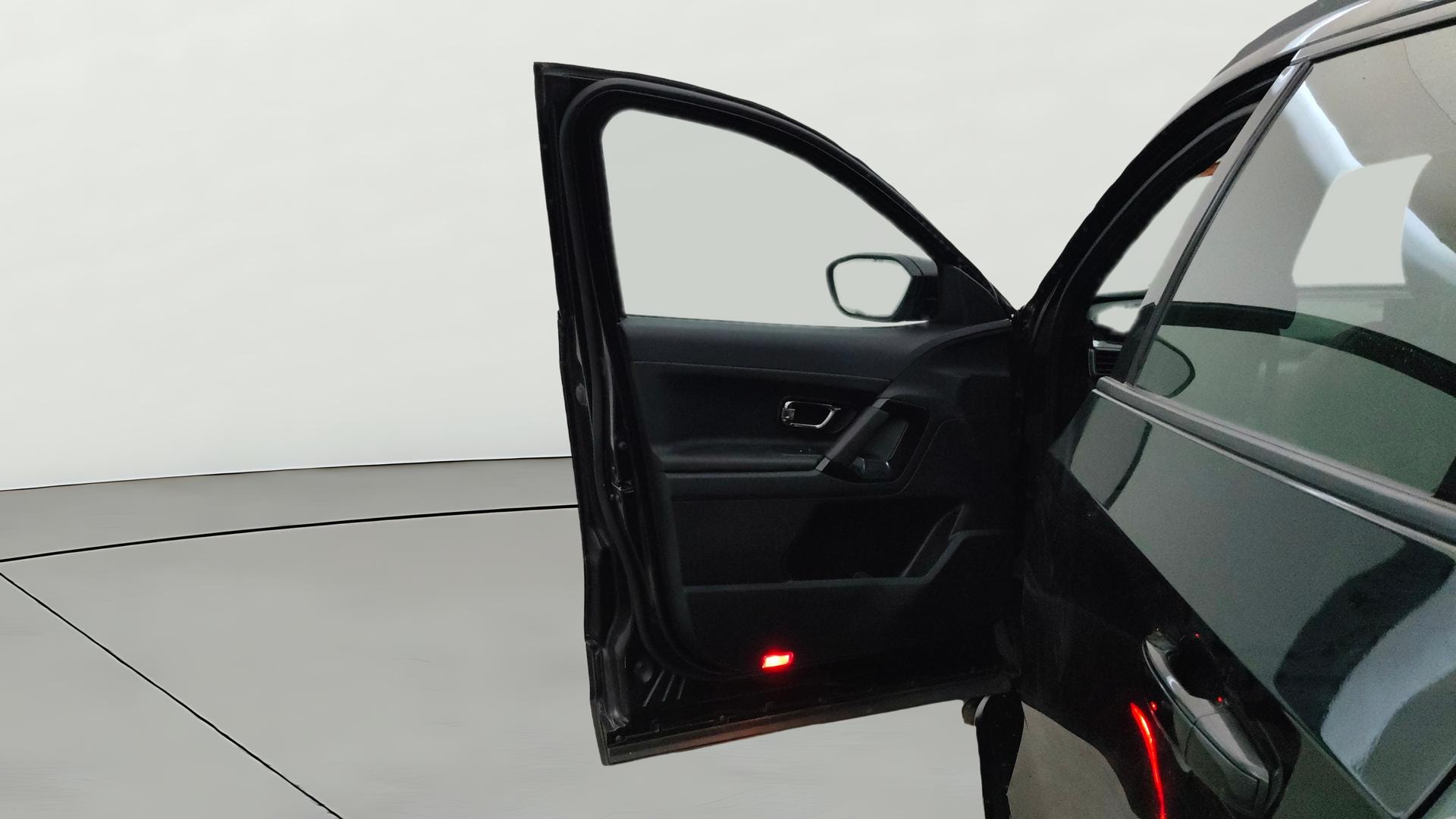 View 2024 Tata Harrier XE Image 33 Used 2024 Tata Harrier XE Image 33