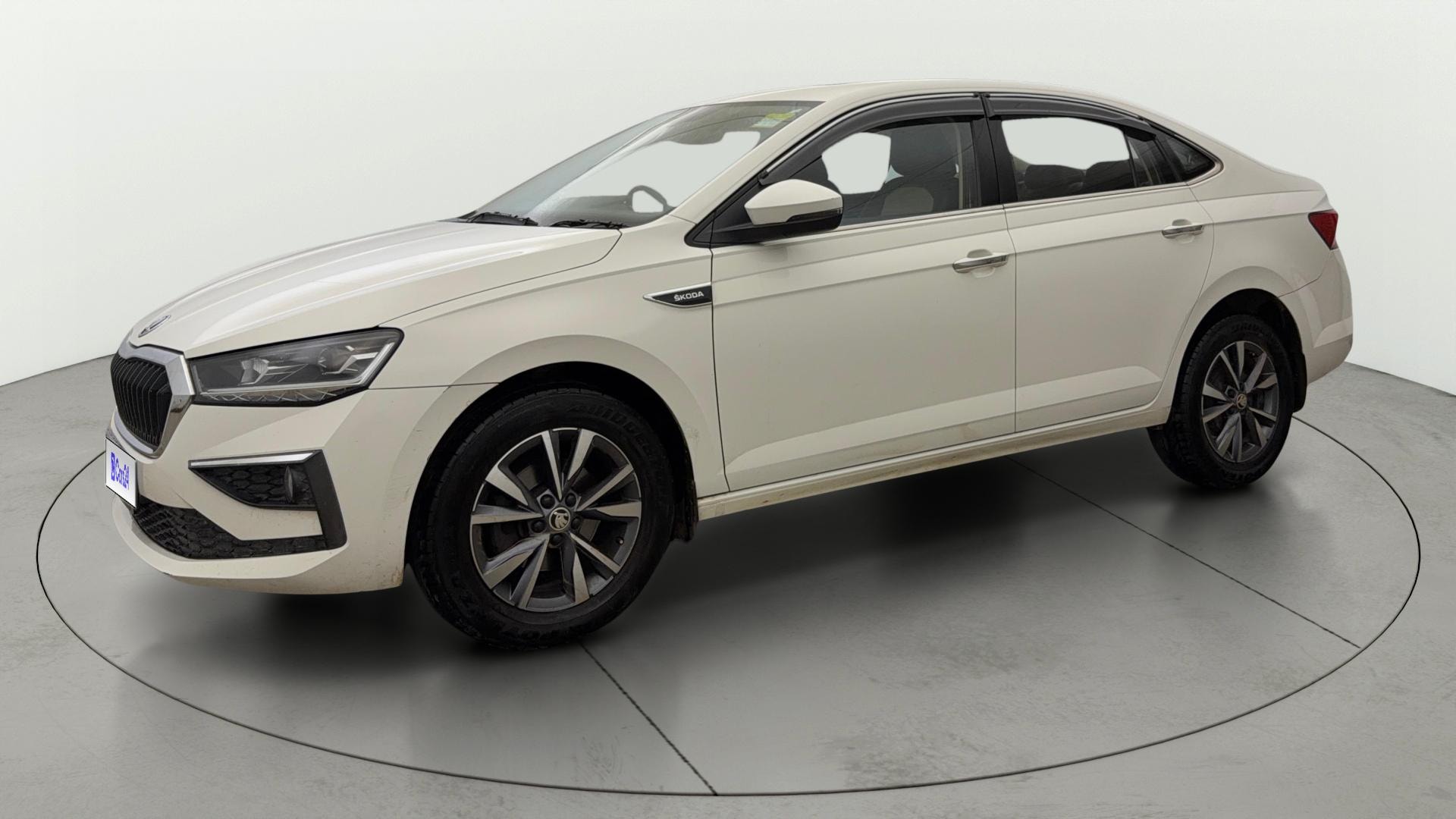 View 2022 Skoda Slavia Style 1.0 TSI AT Image 38 Used 2022 Skoda Slavia Style 1.0 TSI AT Image 38