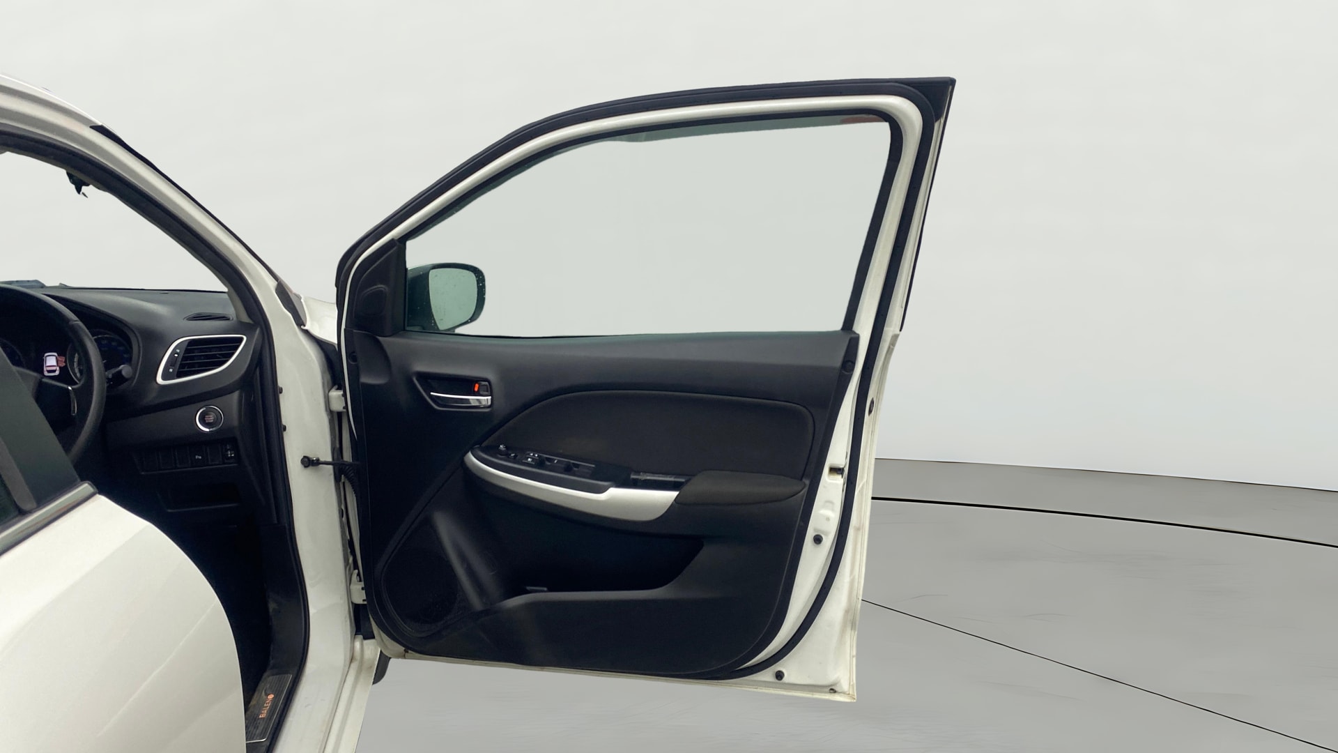 View 2018 Maruti Suzuki 1000 Base Variant Image 46 Used 2018 Maruti Suzuki 1000 Base Variant Image 46