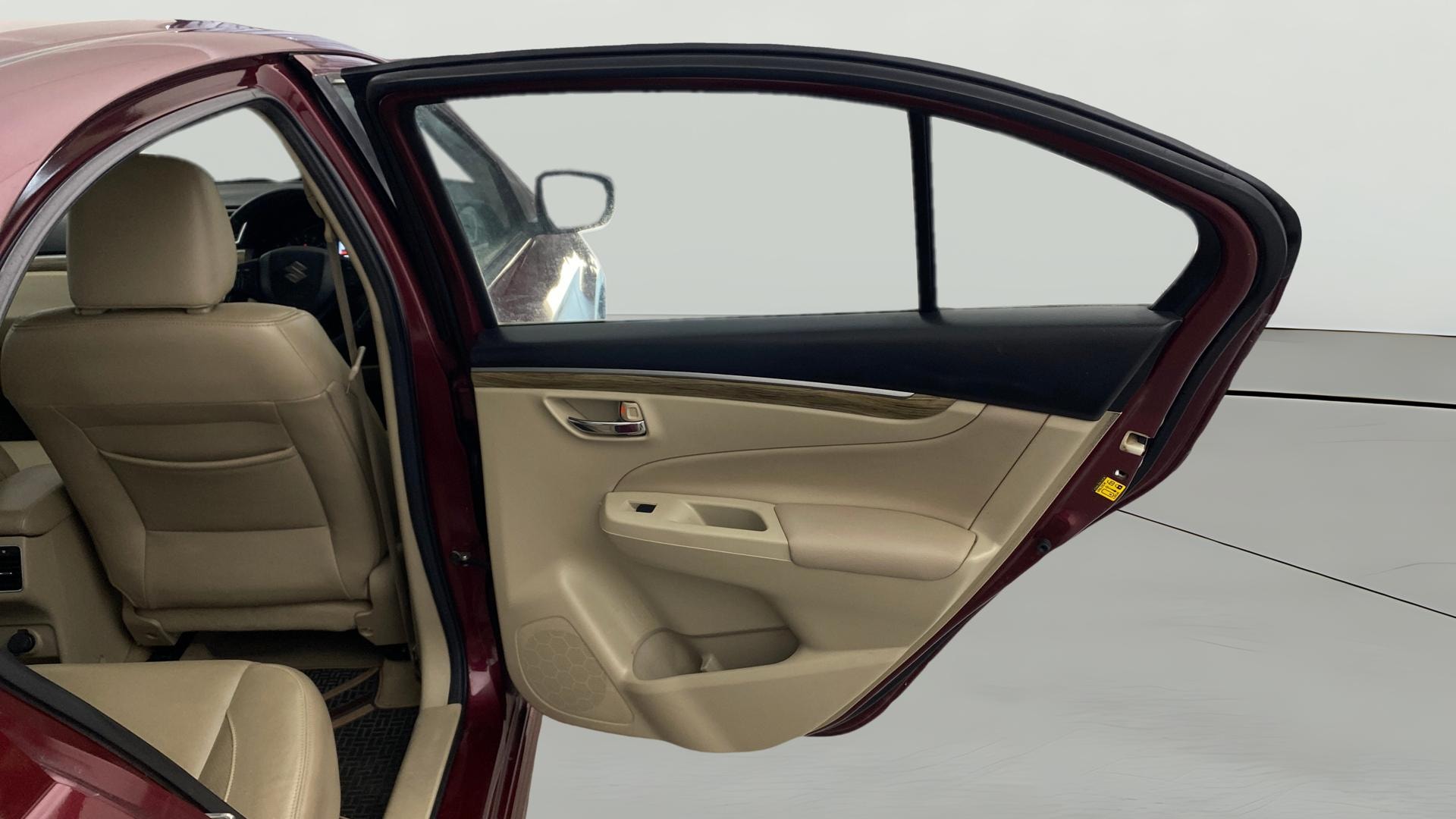View 2020 Maruti Suzuki 1000 Base Variant Image 8 Used 2020 Maruti Suzuki 1000 Base Variant Image 8