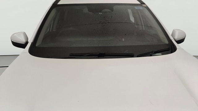 View Mahindra XUV700 Image 39 Used Mahindra XUV700 Image 39