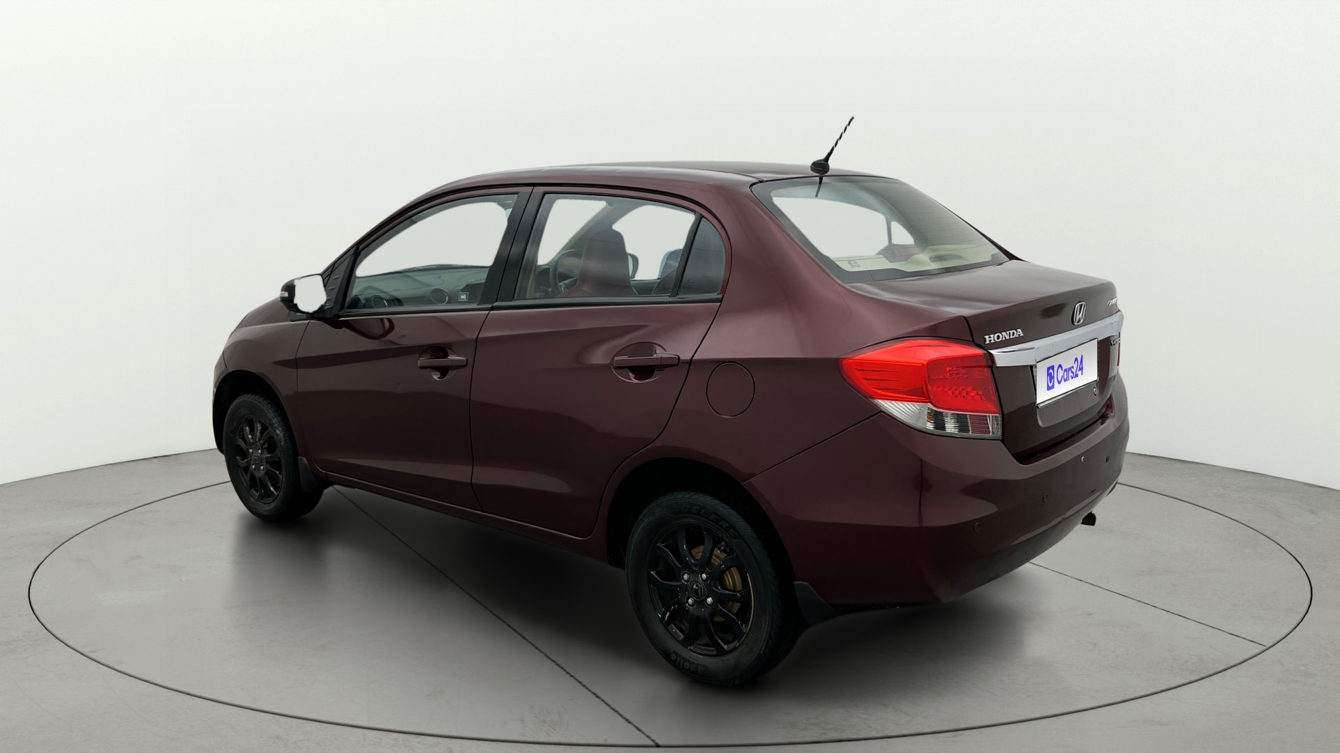 View 2013 Honda Amaze E MT Petrol BS IV Image 2 Used 2013 Honda Amaze E MT Petrol BS IV Image 2