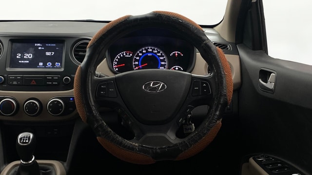 View Hyundai Grand i10 Image 20 Used Hyundai Grand i10 Image 20