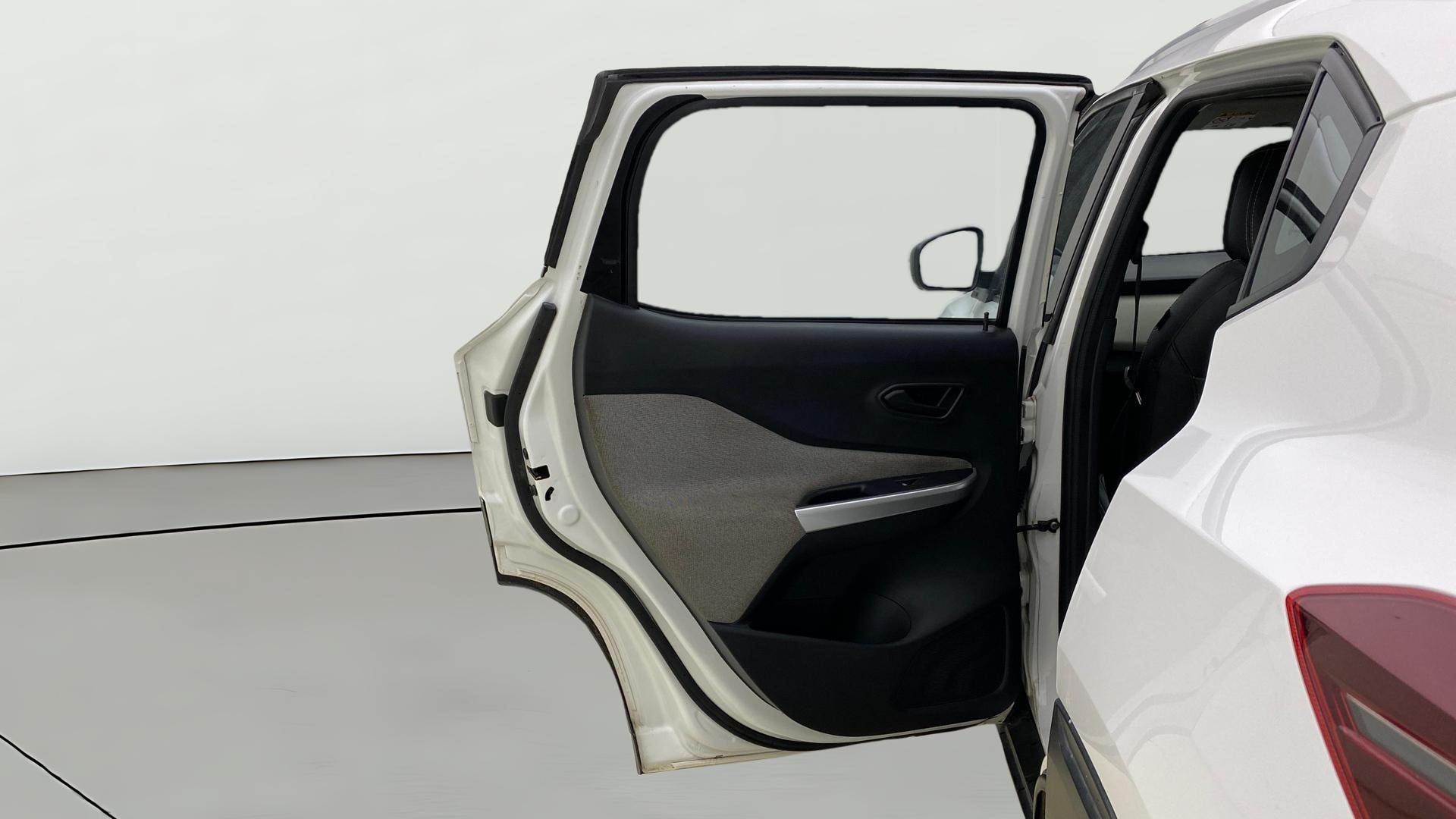 View 2024 Nissan Magnite XE Image 22 Used 2024 Nissan Magnite XE Image 22