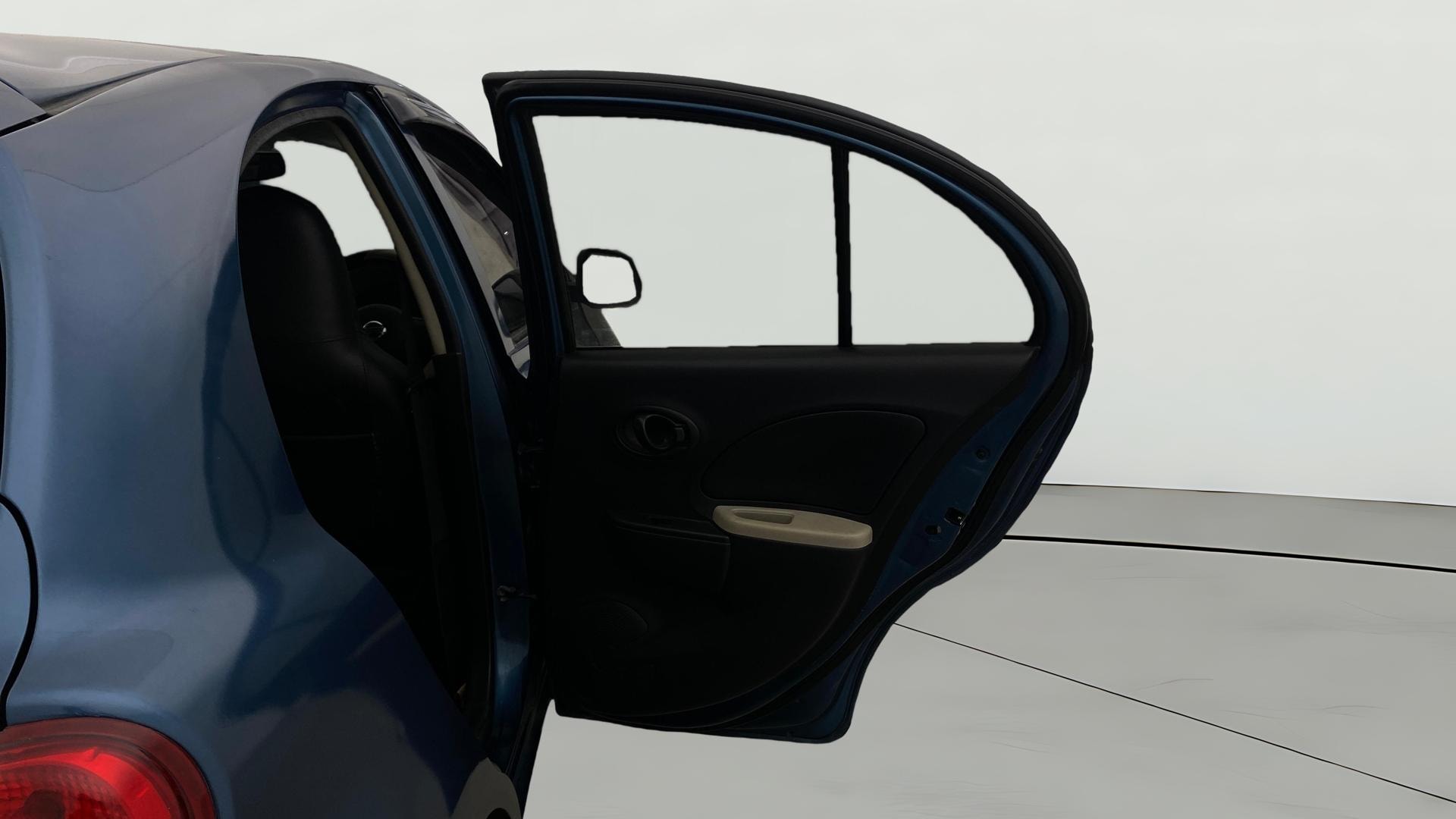 View 2014 Nissan Micra Active XV Image 7 Used 2014 Nissan Micra Active XV Image 7