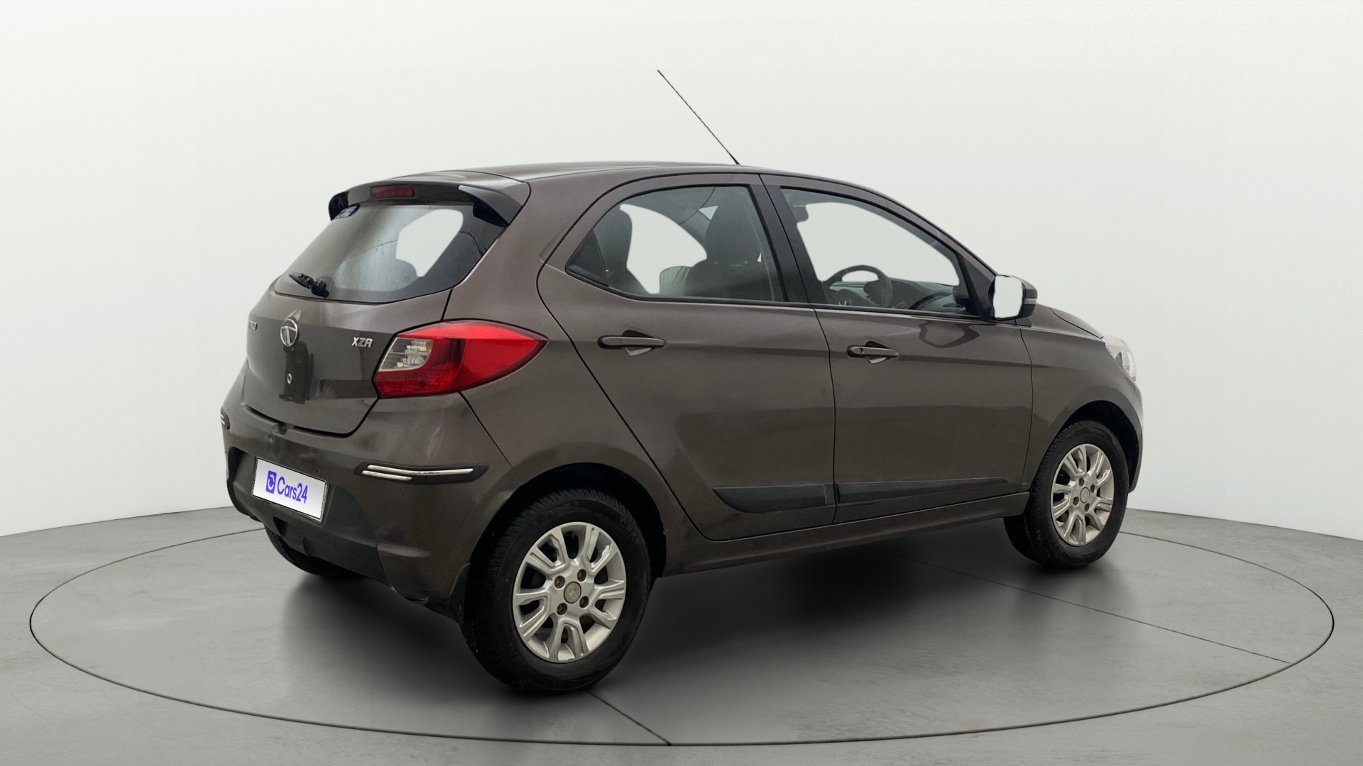 View 2018 Tata Tiago Revotorq XB Image 42 Used 2018 Tata Tiago Revotorq XB Image 42