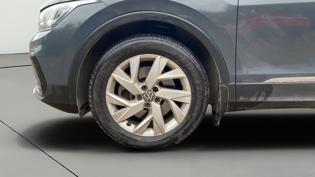 View Volkswagen Tiguan Image 29 Used Volkswagen Tiguan Image 29